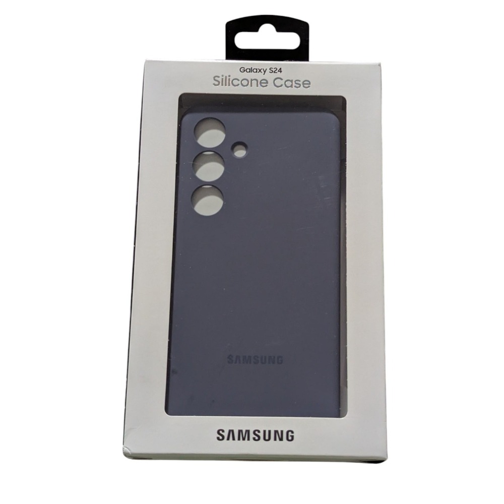 B3. Samsung Silicone Case For Samsung Galaxy S24 - Violet